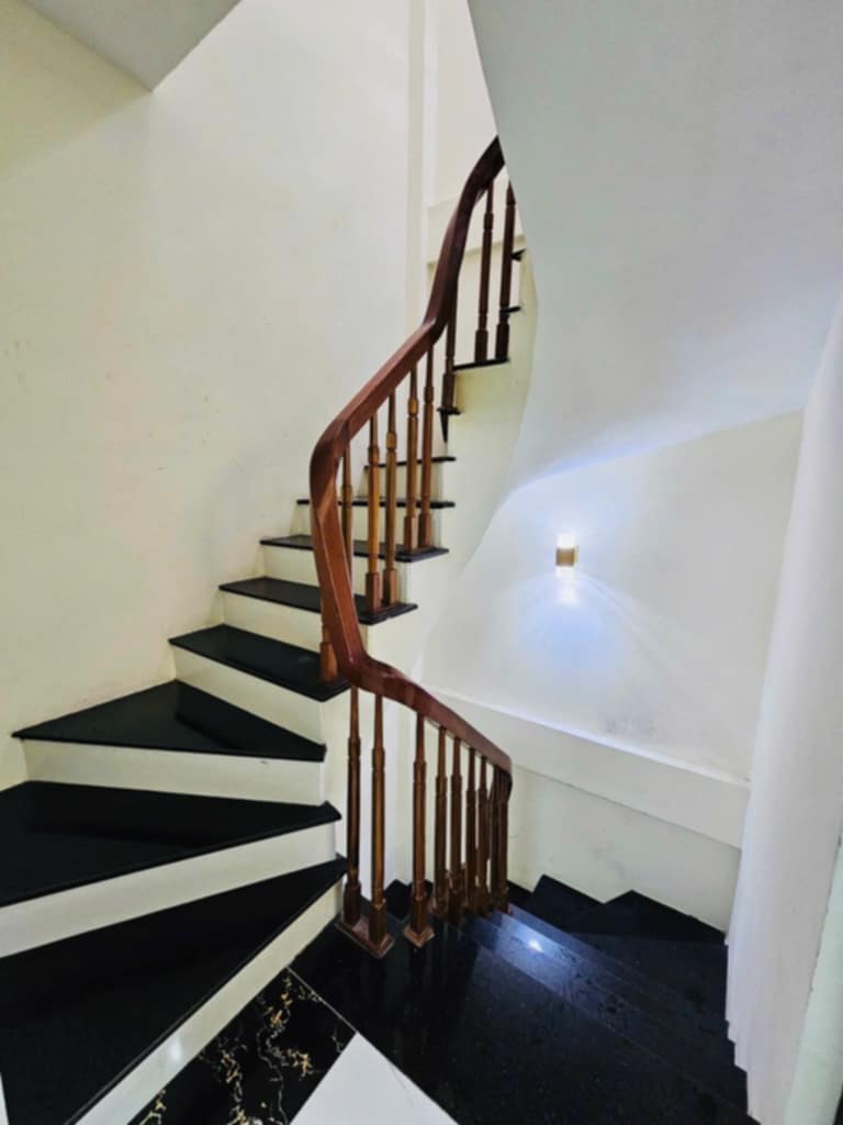 Nhà Bát Khối Long Biên ô tô lùi cửa 30m ô tô tránh, 52m2 4 tầng 4 ngủ 5.8 tỷ - Ảnh 3